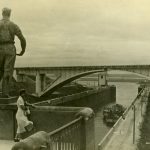 Шлюз №8. Фото В.Лебедя и Б.Козюка. Союзфото-Фотохудожник 1937 тир.5000 Ф-4155
